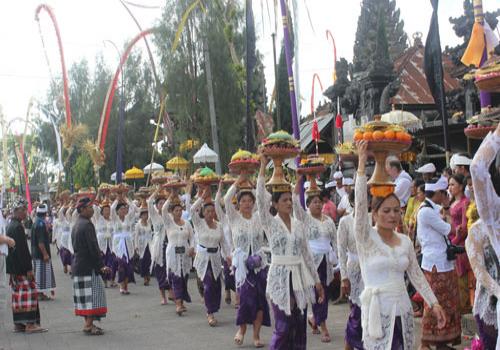Upacara Mepepada Agung di Pura Hulun Danu Batur.
